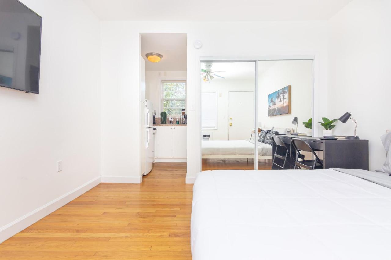 Апартаменты Fort Lauderdale Free Parking Studio - 5 Minutes To Las Olas Beach Экстерьер фото