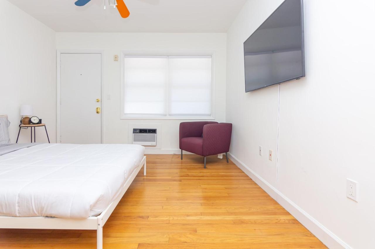 Апартаменты Fort Lauderdale Free Parking Studio - 5 Minutes To Las Olas Beach Экстерьер фото